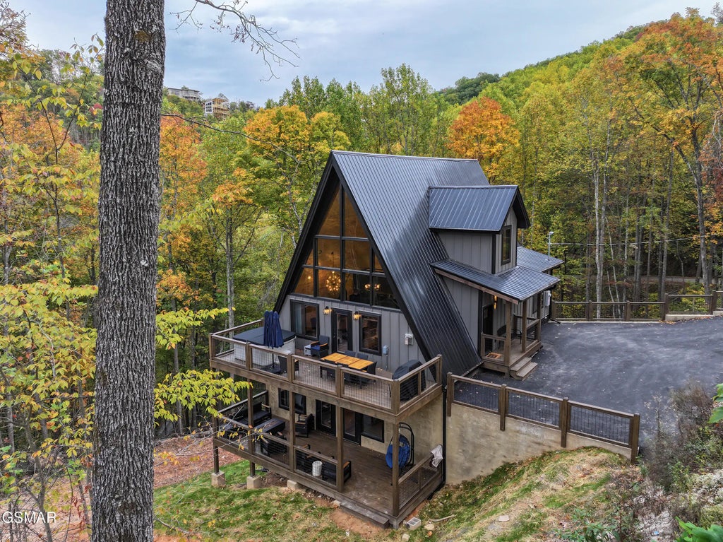 2313 Grey Fox, Sevierville