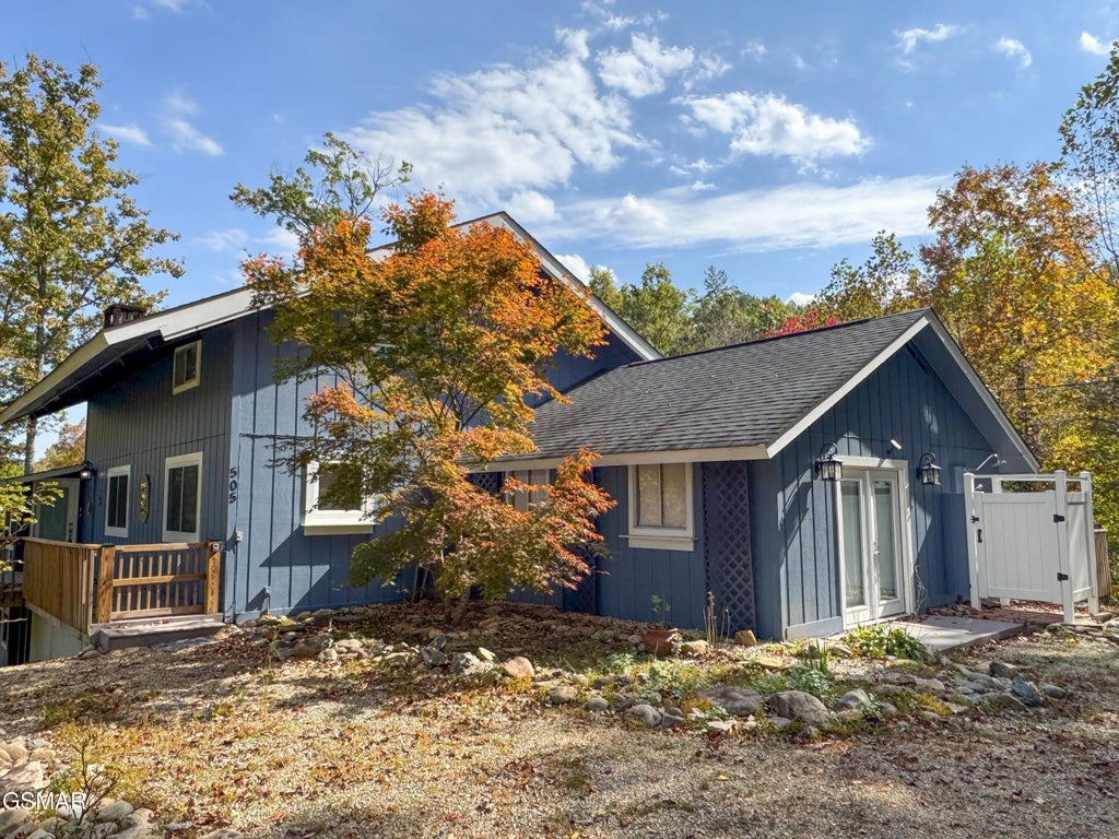 505 Adams Road, Gatlinburg