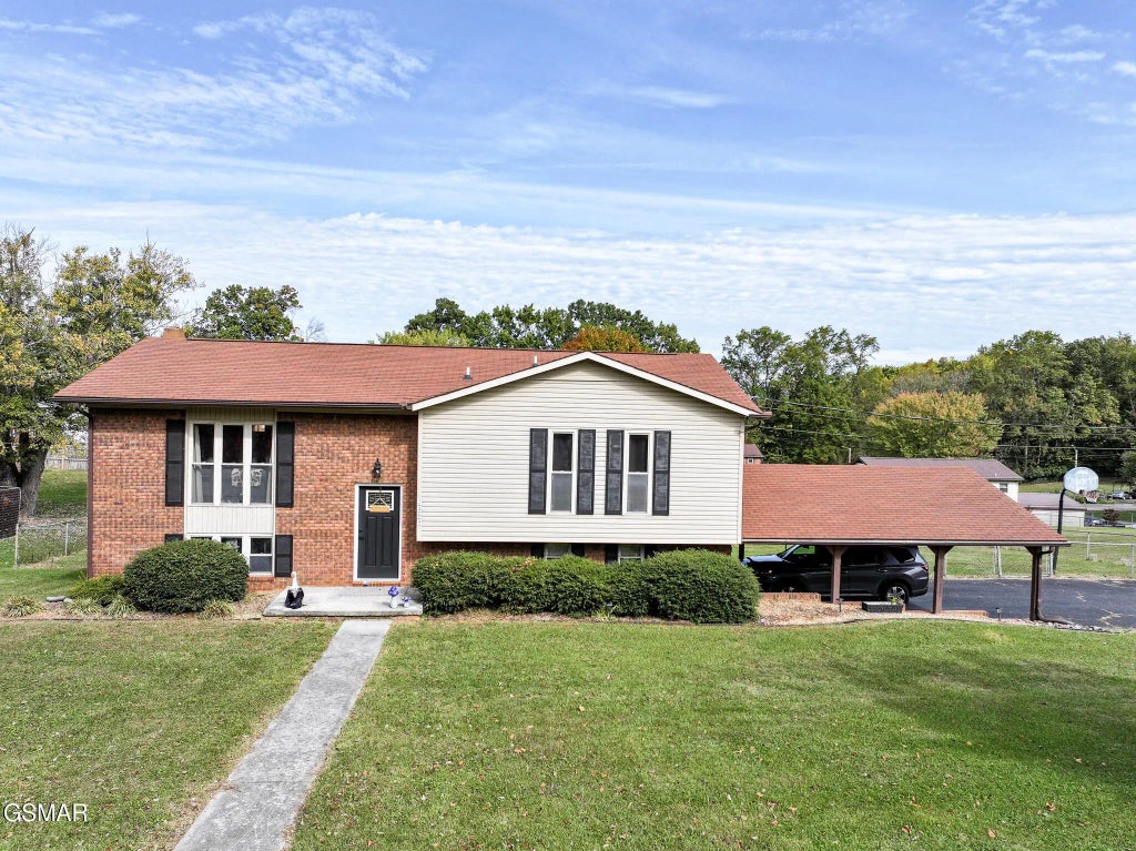 2405 Southern Drive, Morristown