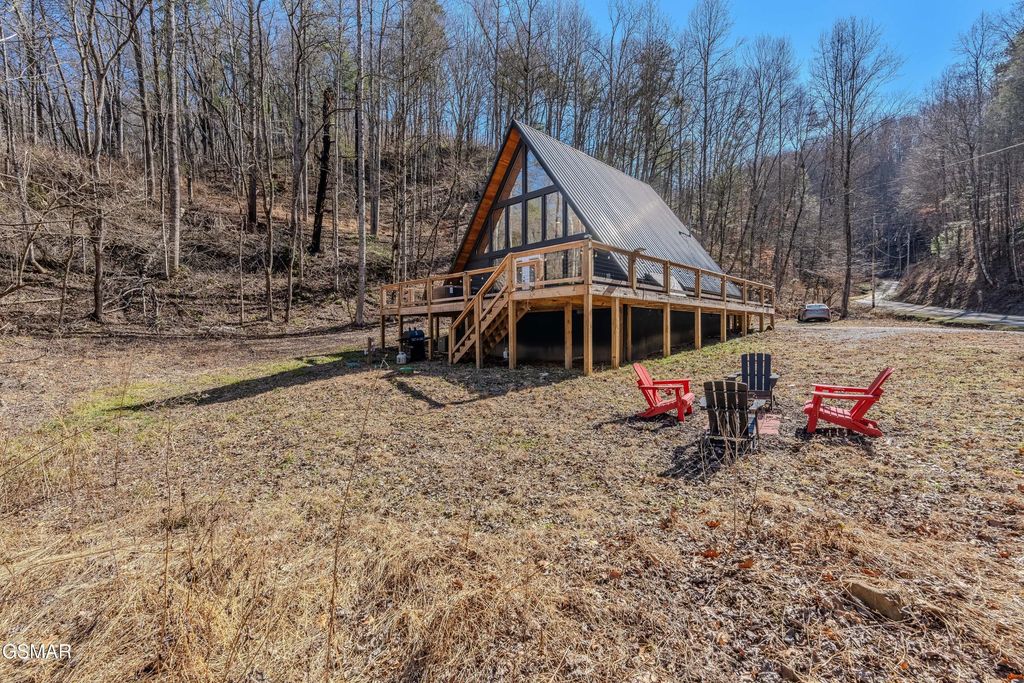 3115 Emerald Springs Loop, Sevierville