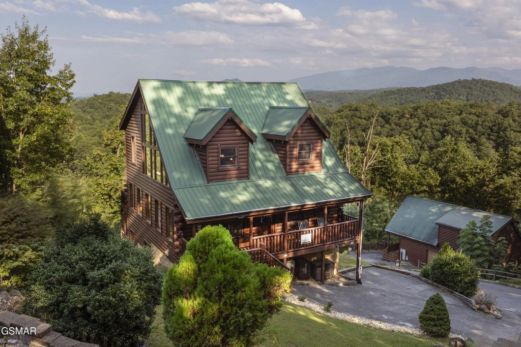 2251 Upper Middle Creek Road 20, Sevierville