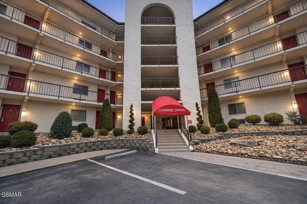 102 Baskins Creek Bypass Unit 304, Gatlinburg