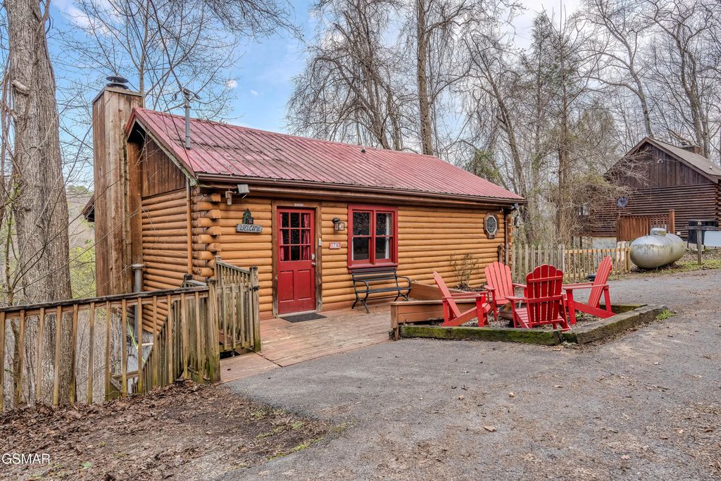 1716 Ridgecrest Drive, Sevierville
