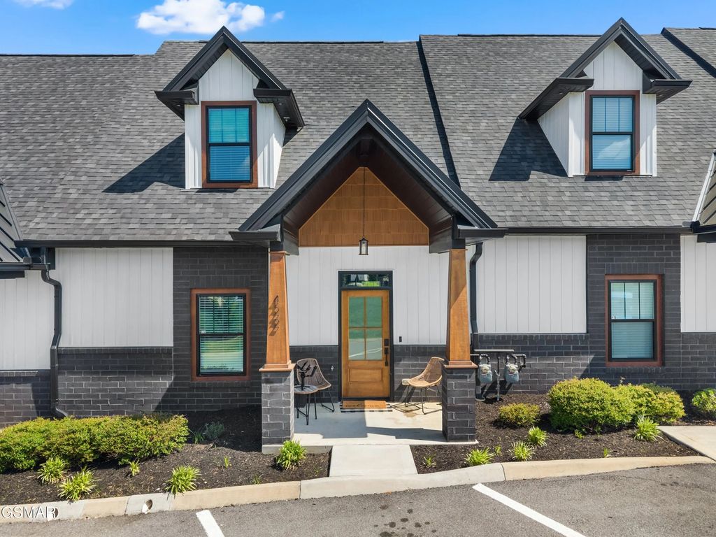 422 Fleeta Williams Way, Sevierville