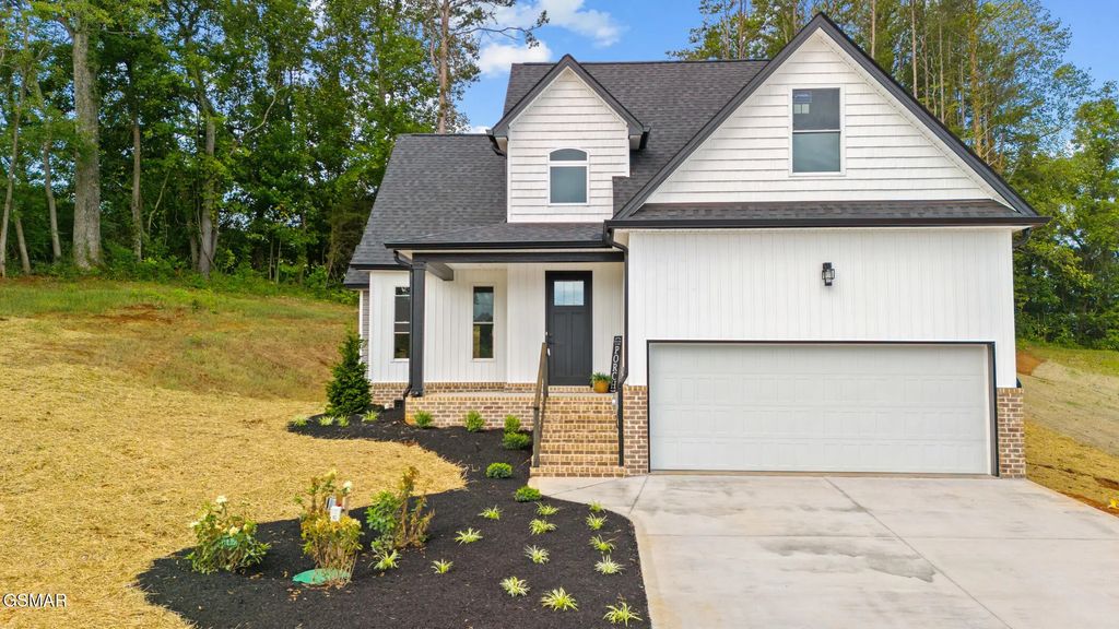 340 Battlefield Drive, Dandridge