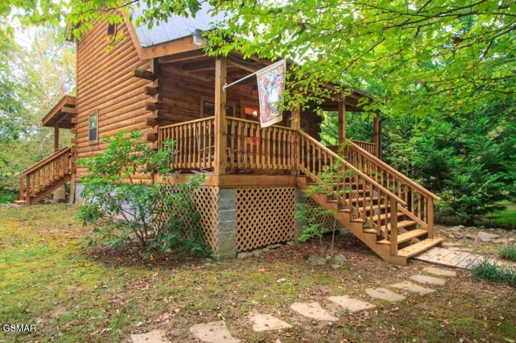 222 Limestone Way, Cosby