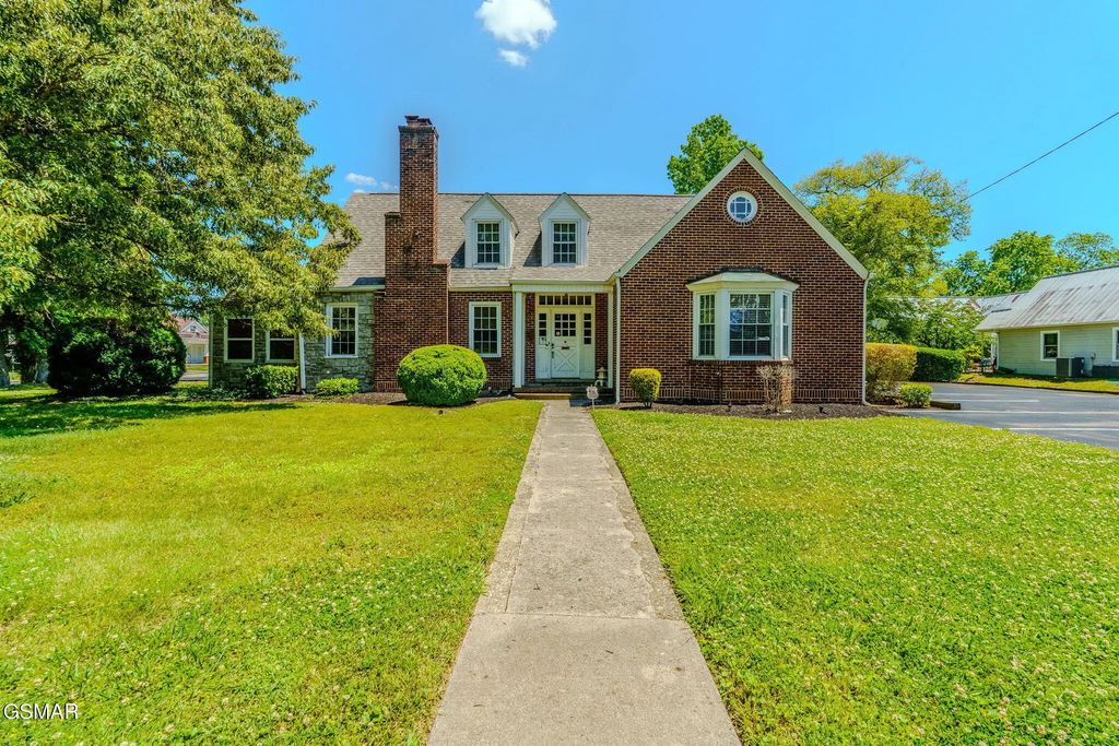 526 Belle Avenue, Sevierville