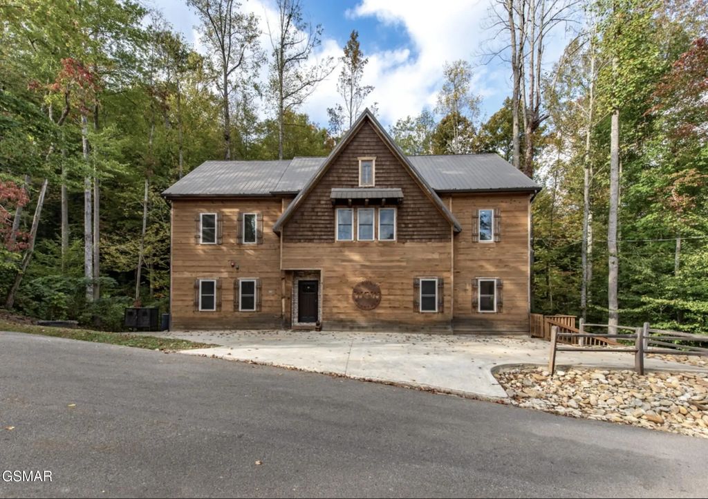 440 Winfield Heights Road, Gatlinburg