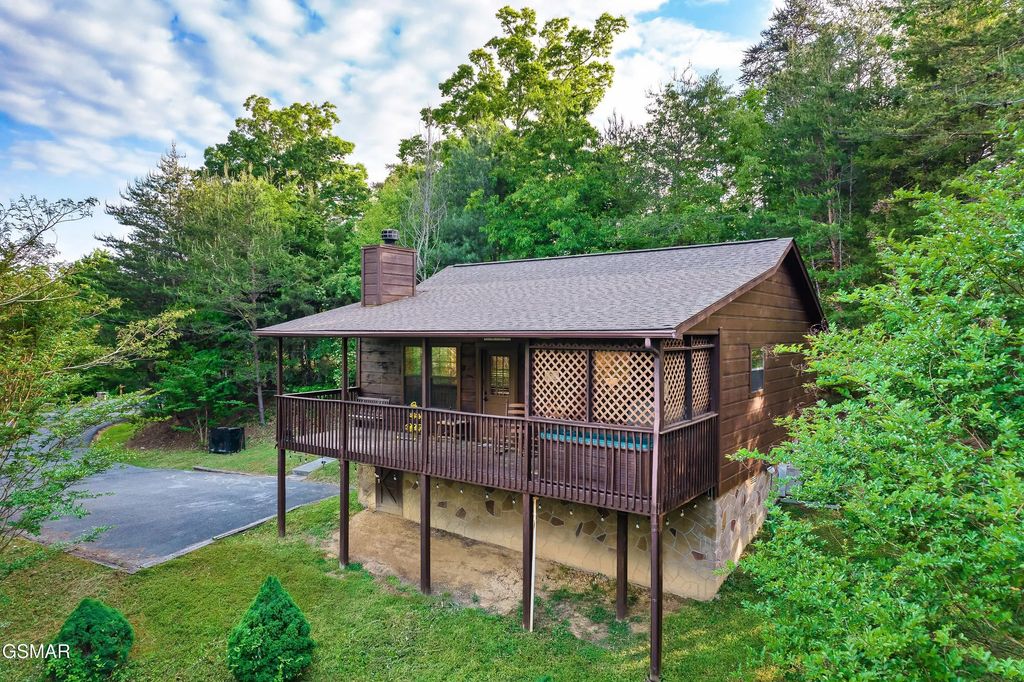 2619 Thad Trail, Sevierville