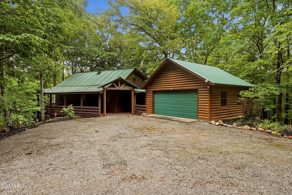 680 Old Furnace Road, Tellico Plains