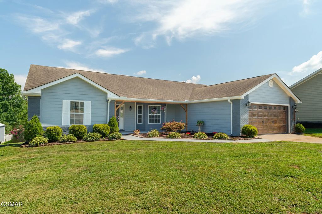1246 Lori Ellen Court, Sevierville