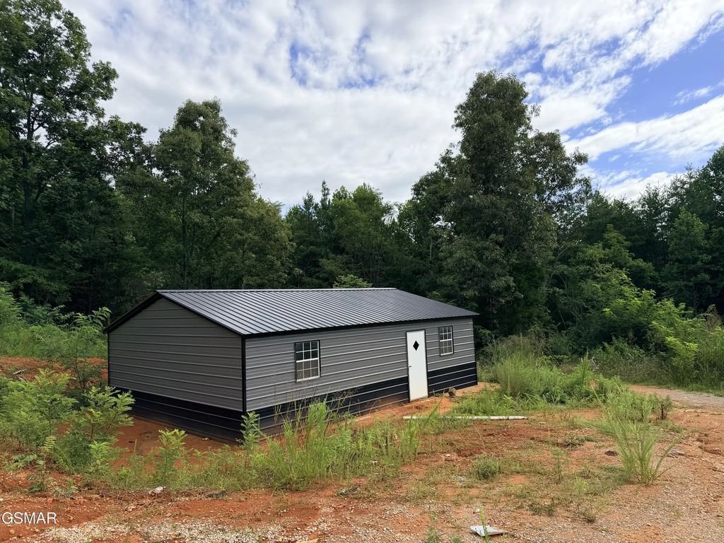 500 Wild Cherry Way, Newport