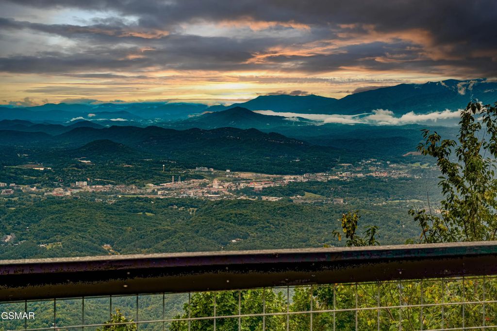 2130 Ross Way, Sevierville
