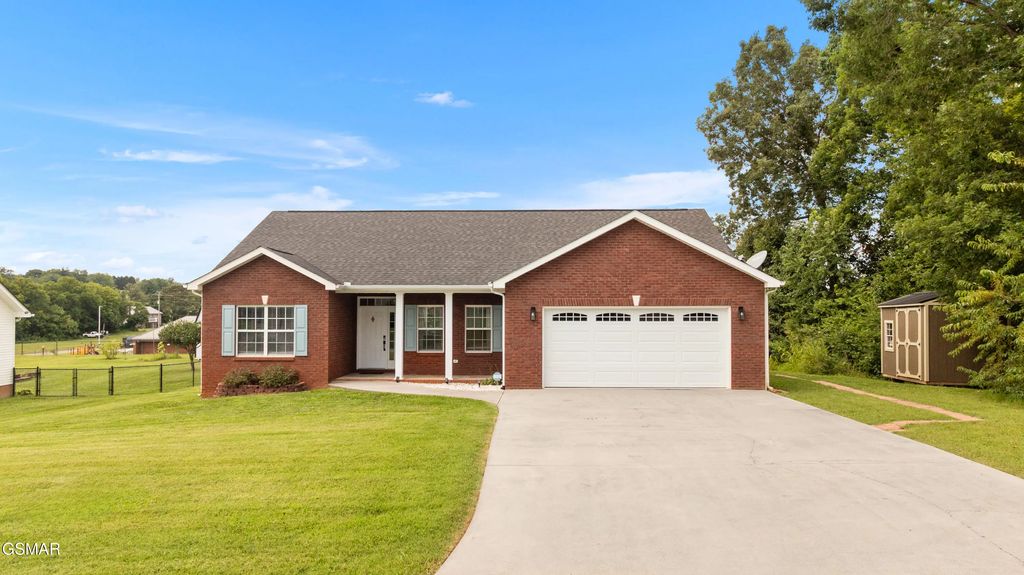 1426 Benjamin Boulevard, Sevierville