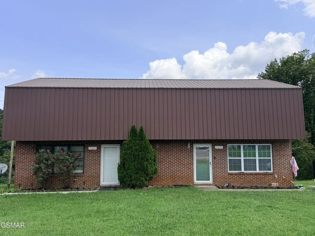 1400 Green Acres Drive, Newport