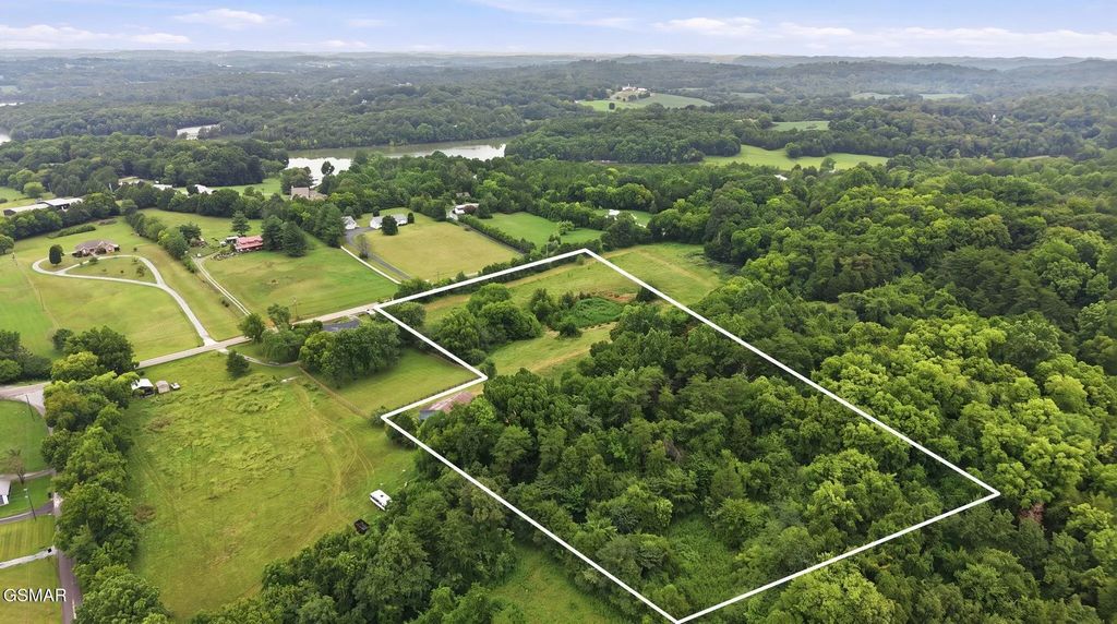 4531 Miser Station Road, Friendsville