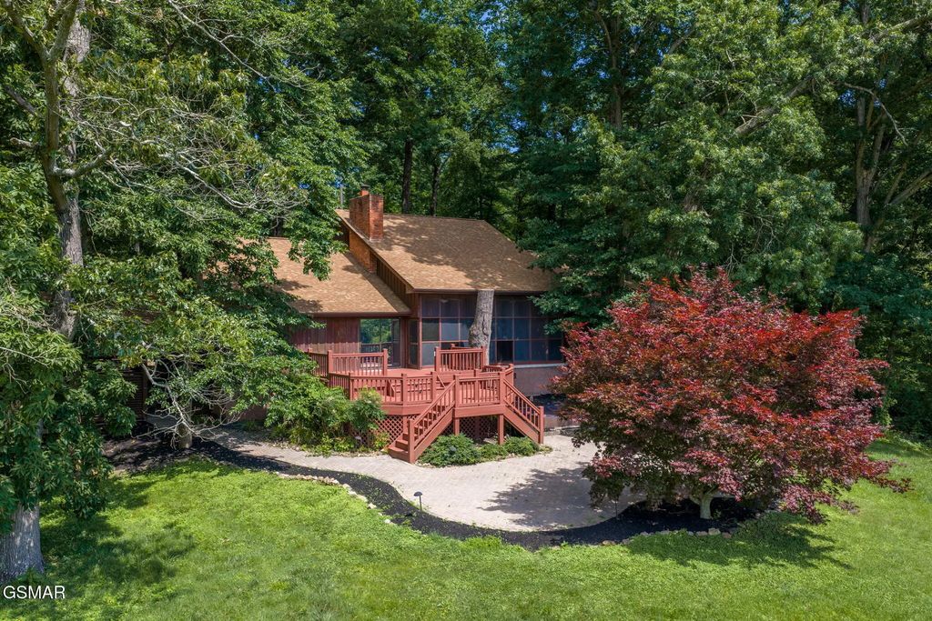 1435 Collins Road, New Market