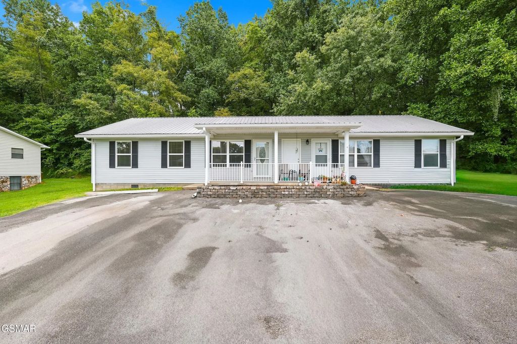 377 Bandy Road, Greeneville