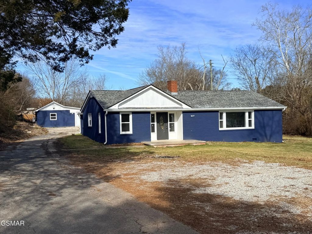 6617 Washington Pike, Knoxville