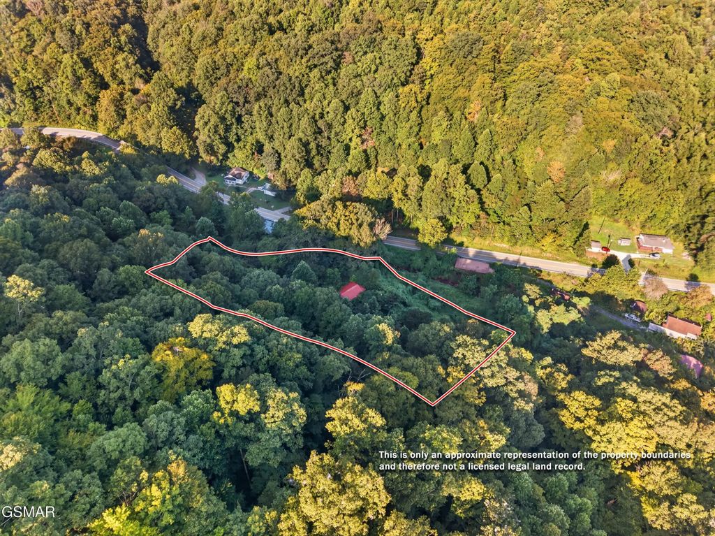 5106 Highway 25w S E Of, La Follette