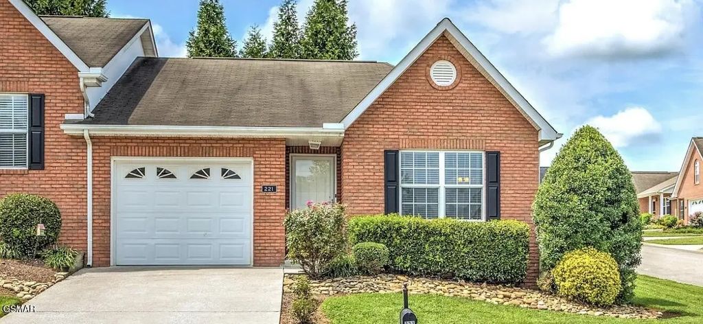 221 Timbercreek Way, Knoxville