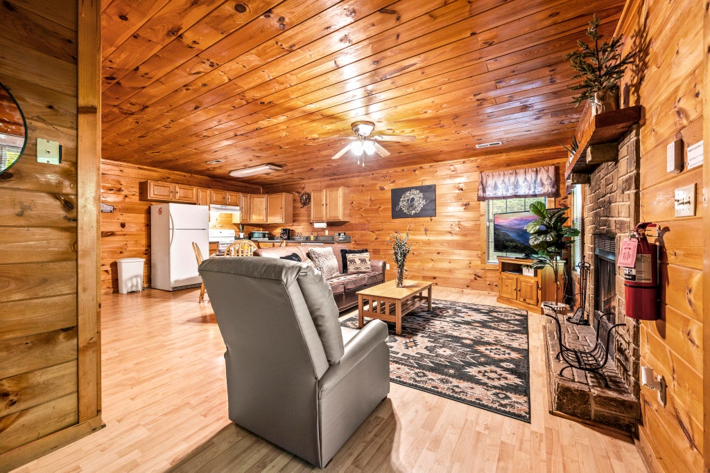Listing photo for 2730 Easy Street Street, Sevierville, TN