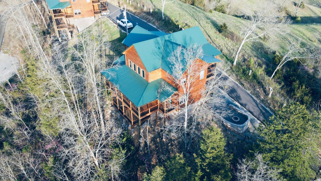 Listing photo for 2124 Megan Ridge Drive, Sevierville, TN