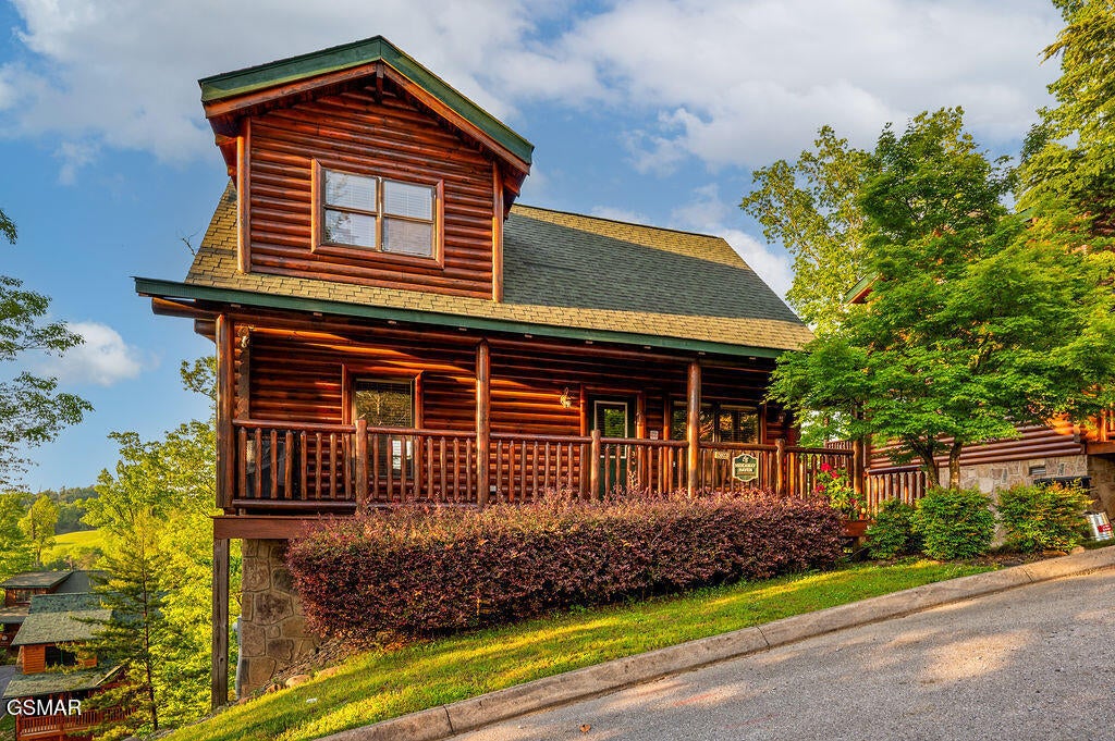 Listing photo for 2023 Bear Creek Way, Pigeon Forge, TN