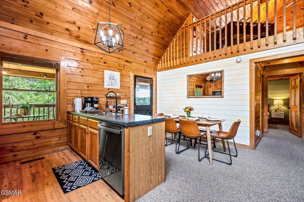 Listing photo for 2221 Eagle Feather Drive, Sevierville, TN