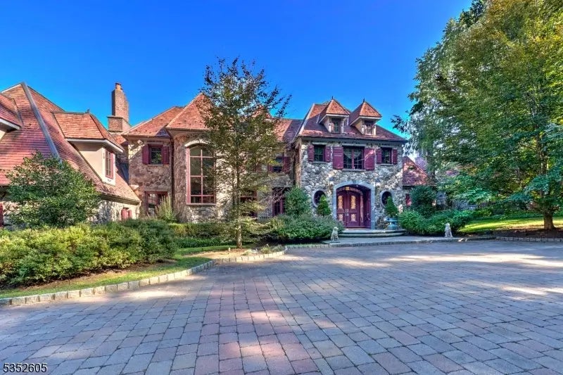 770 Pottersville Rd, Chester Twp.