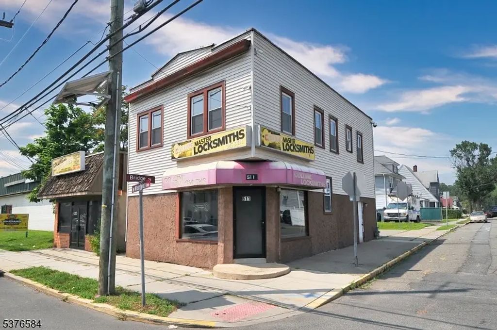 511 W Westfield Ave, Roselle Park Boro
