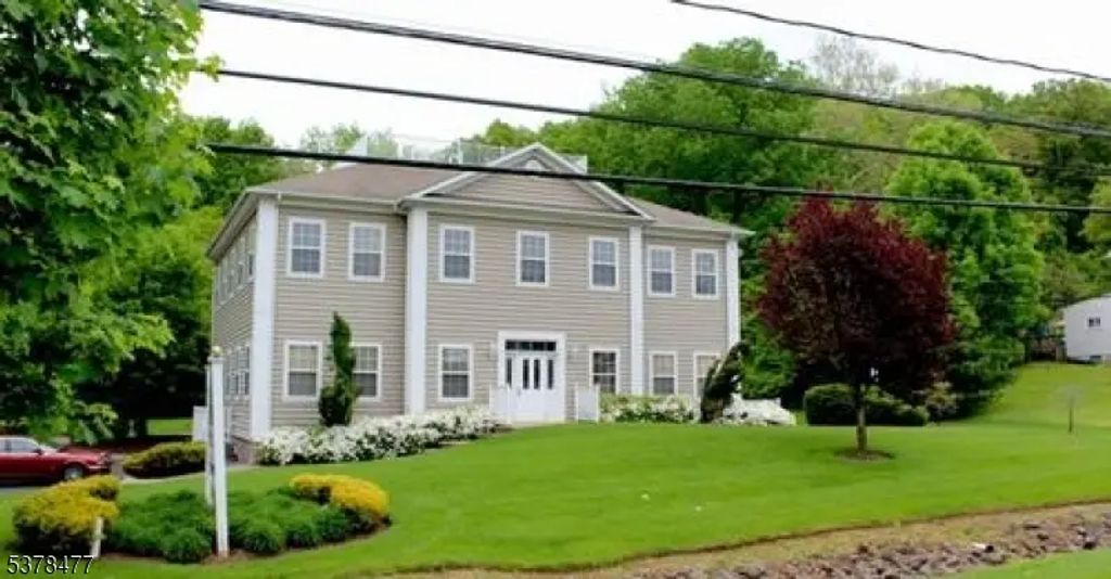 1256 Route 202/206, Bridgewater Twp.
