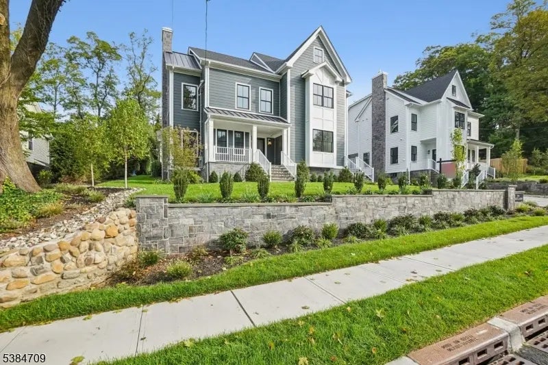 709 Springfield Ave Unit 4, Summit City