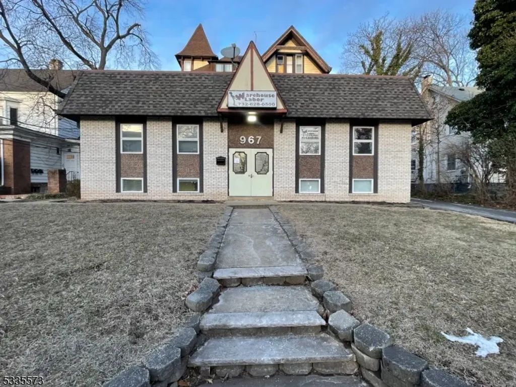 967 Park Ave, Plainfield City