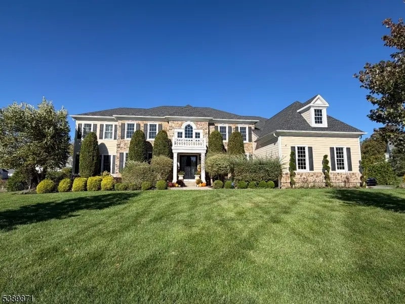 6 Northwood Dr, Franklin Lakes Boro