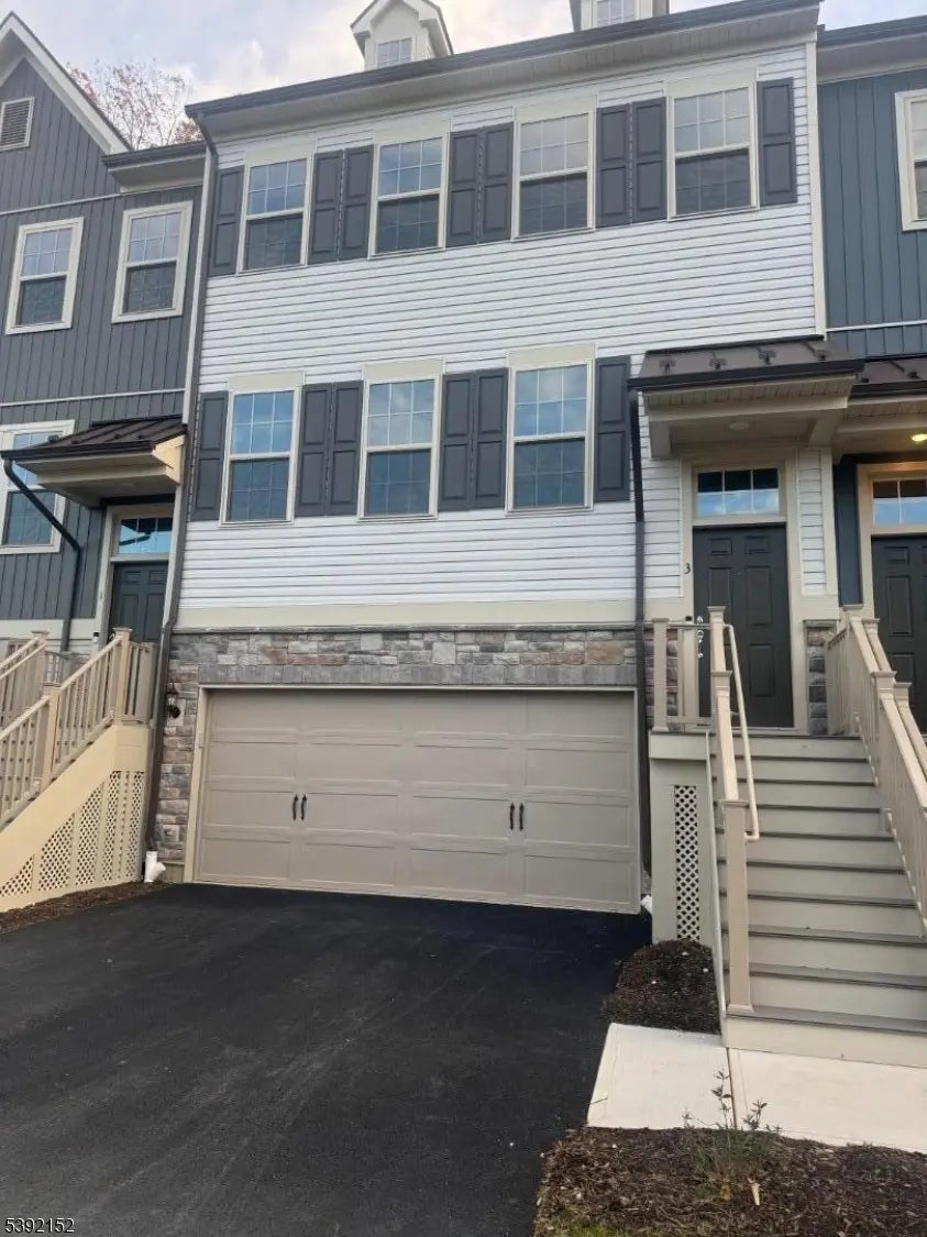 13 General Winds Way, Denville Twp.