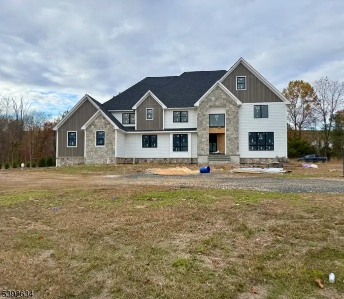 5 Brookside Dr, Warren Twp.