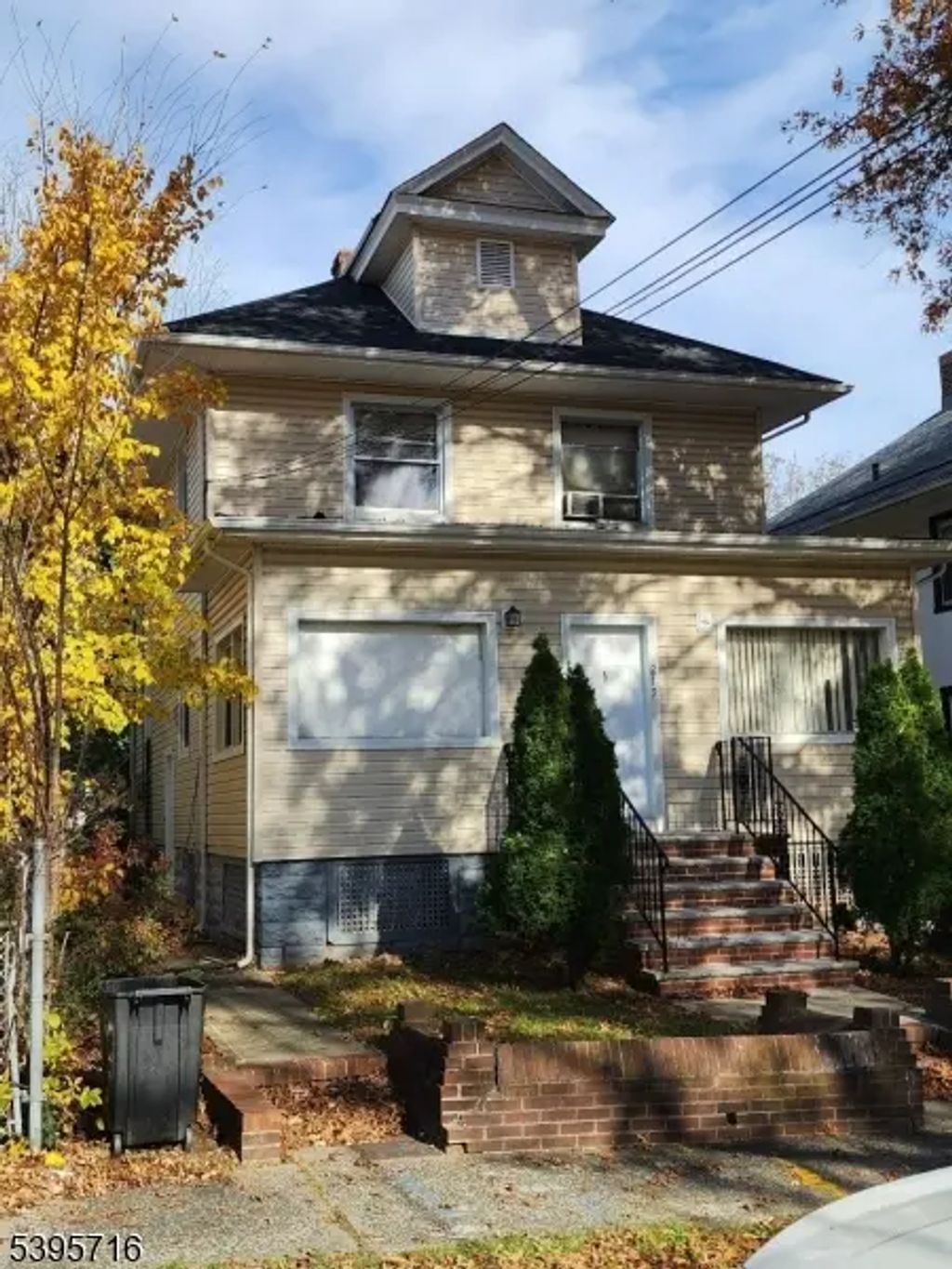 219 Pomona Ave, Newark City