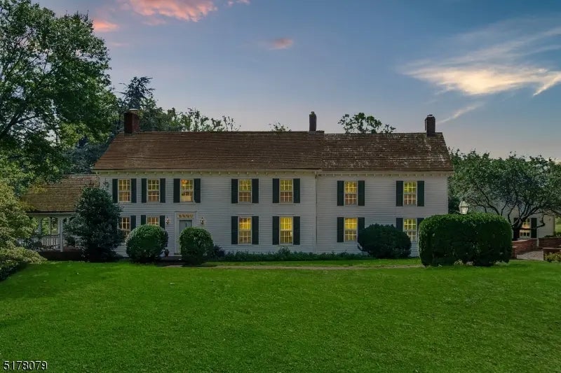 65 Youngs Rd, Harding Twp.