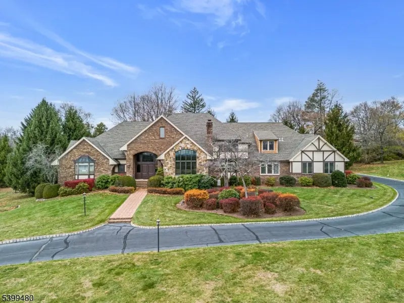 3 Crownview Ln, Bernardsville Boro