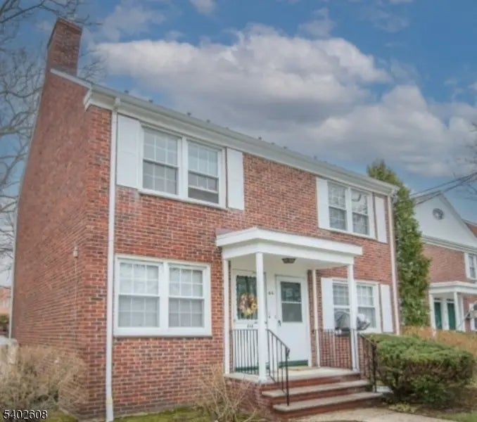 44b Meadowbrook Pl, Maplewood Twp.