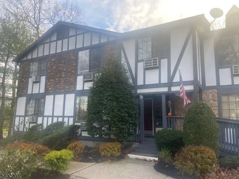 5g Terrace Dr, Chatham Twp.