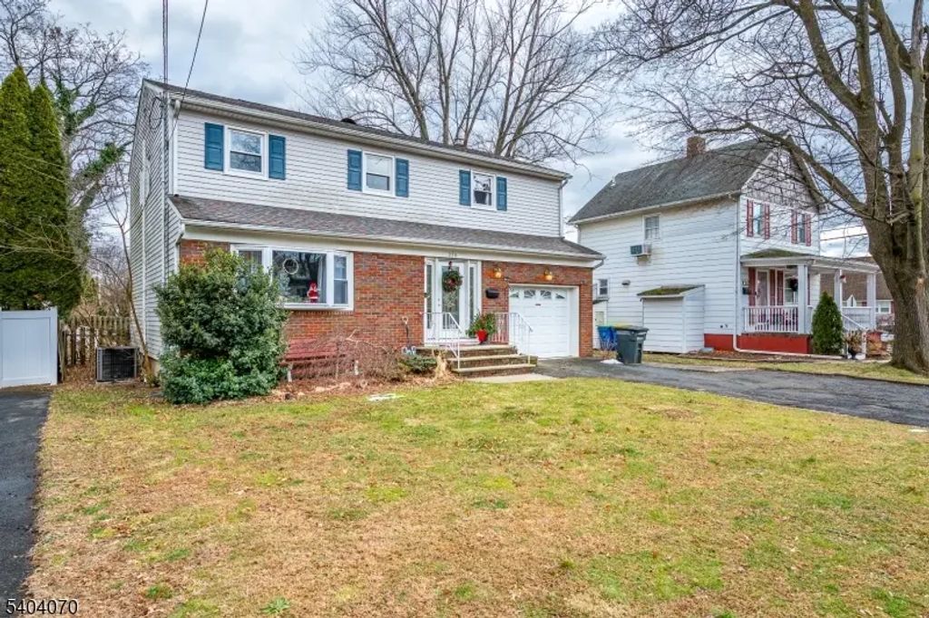228 Oneida Pl, North Plainfield Boro