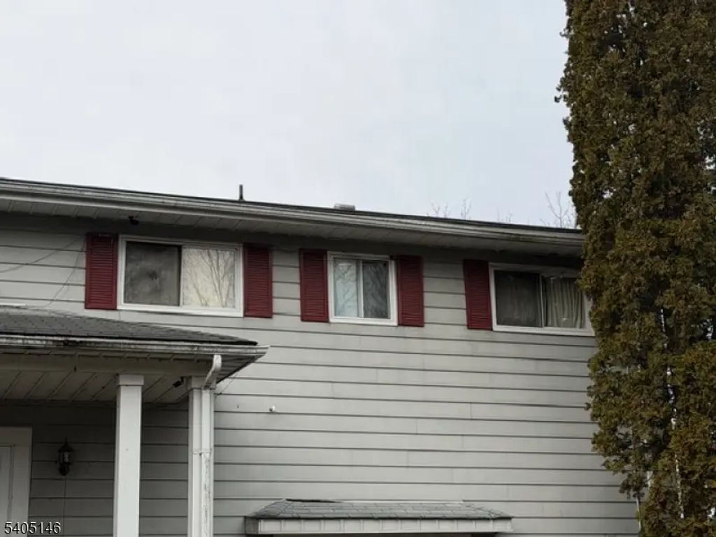 312- D Lake Shore South O4, Montague Twp.