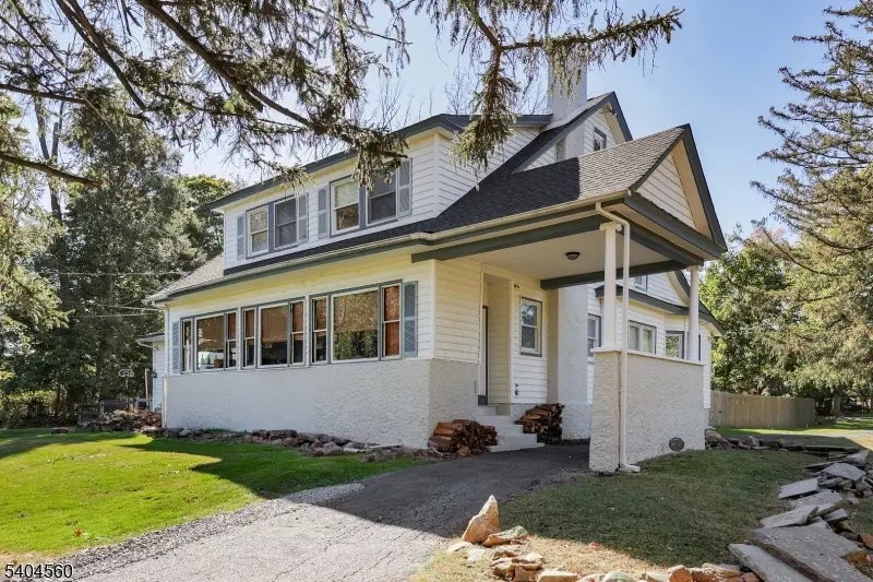 2 Dutch Ln, Scotch Plains Twp.