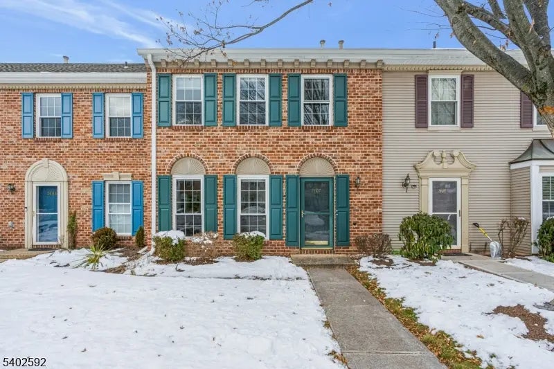 1407 Doolittle Dr, Bridgewater Twp.