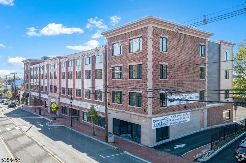 1585 Springfield Ave, Maplewood Twp.