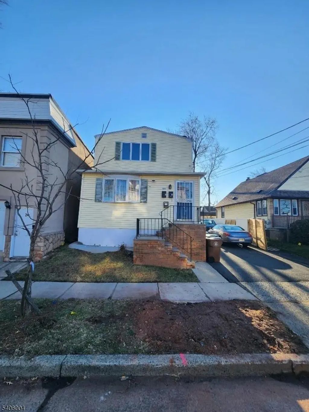1310 E Henry St, Linden City