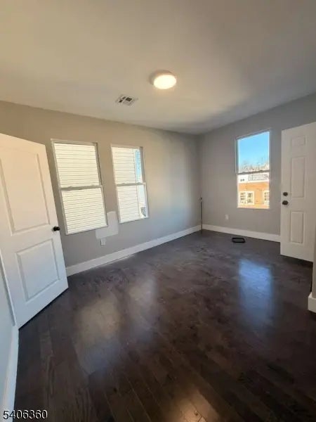 69 Brookdale Ave, Newark City