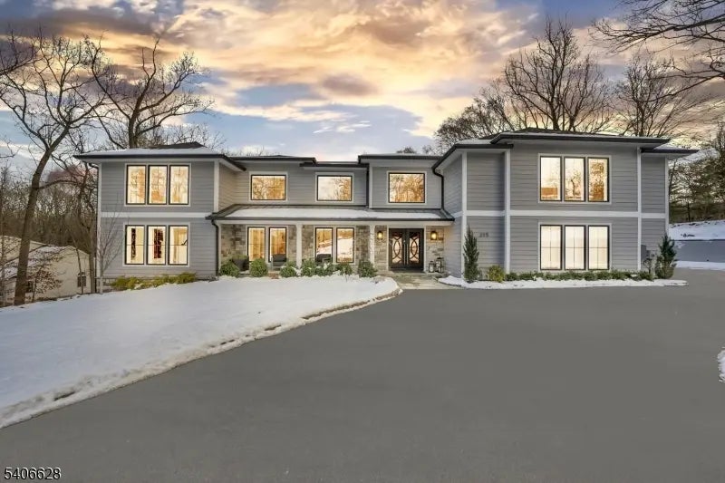 315 Freemans Ln, Franklin Lakes Boro